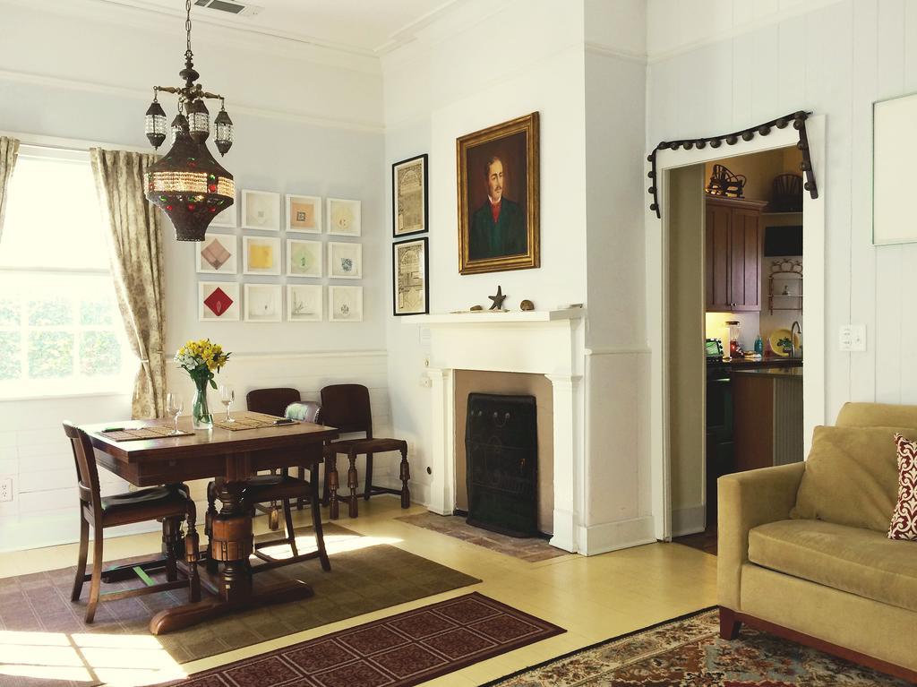 Jingle Bells Square Cottage-Historic District-Bright- Fireplace Savannah Extérieur photo